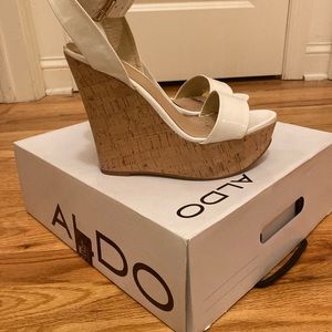 Aldo white wedges